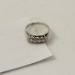 818 7136 RING